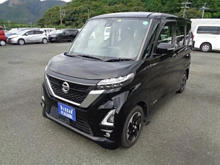 NISSAN ROOX 2020