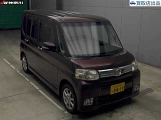 DAIHATSU TANTO 2013