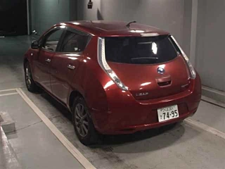 NISSAN LEAF 2013