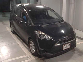 TOYOTA SIENTA 2017
