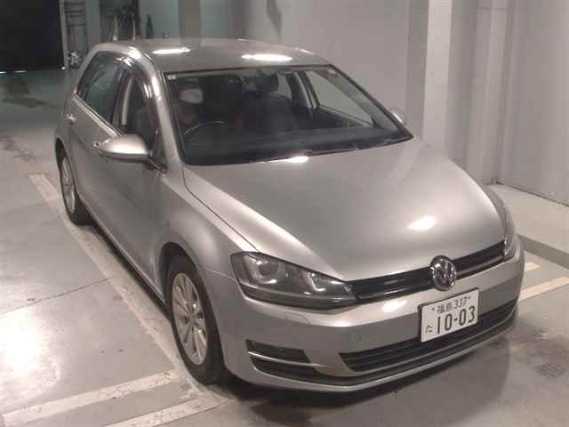 VOLKSWAGEN GOLF 2014