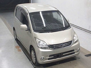 DAIHATSU MOVE 2010