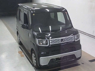 DAIHATSU WAKE 2014