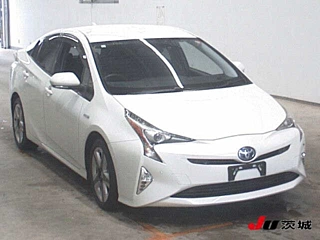 TOYOTA PRIUS 2016