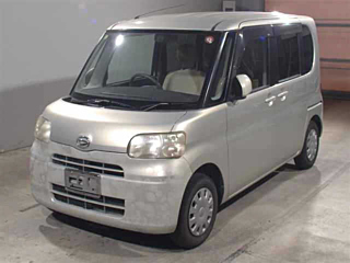 DAIHATSU TANTO 2008