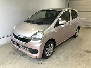 TOYOTA PIXIS EPOCH 2015