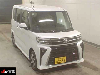 DAIHATSU TANTO 2024