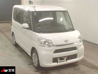 DAIHATSU TANTO 2014