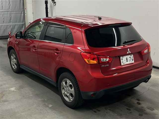 MITSUBISHI RVR 2013