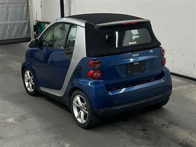 SMART FORTWO 2010
