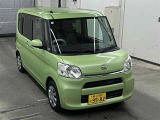 DAIHATSU TANTO 2015