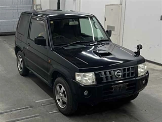 NISSAN KIX 2008