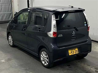 MITSUBISHI EK CUSTOM 2013