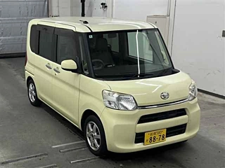 DAIHATSU TANTO 2014