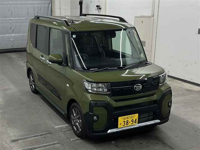 DAIHATSU TANTO 2025