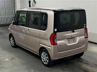DAIHATSU TANTO 2014