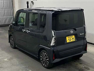 DAIHATSU TANTO 2024