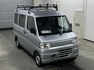 MITSUBISHI MINICAB VAN 2013