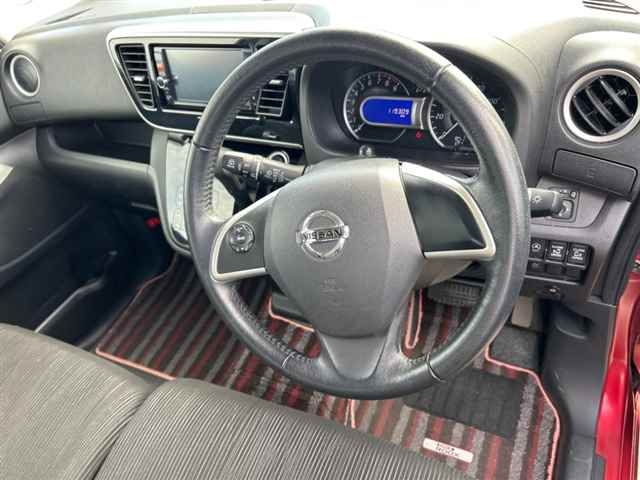 NISSAN DAYZ ROOX 2015