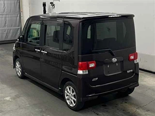 DAIHATSU TANTO 2012