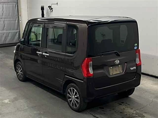 DAIHATSU TANTO 2019