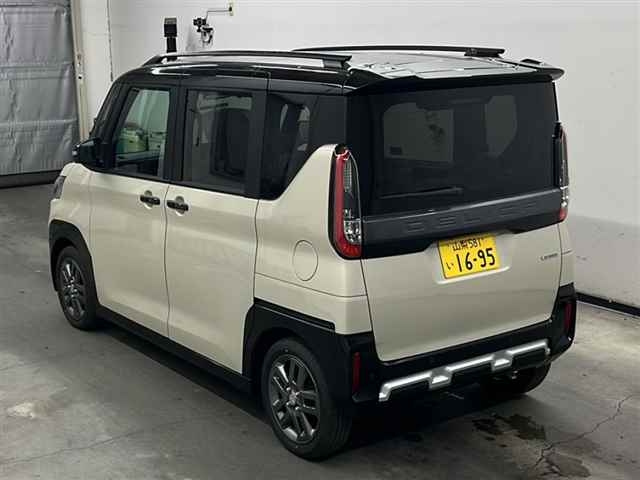 MITSUBISHI DELICA MINI 2025