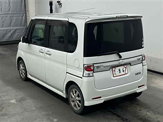 DAIHATSU TANTO 2009