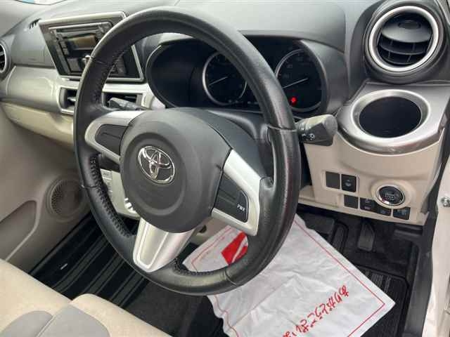 TOYOTA PIXIS JOY 2018