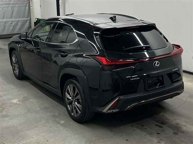 LEXUS UX 2018