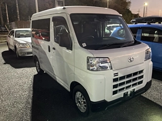 TOYOTA PIXIS VAN 2022