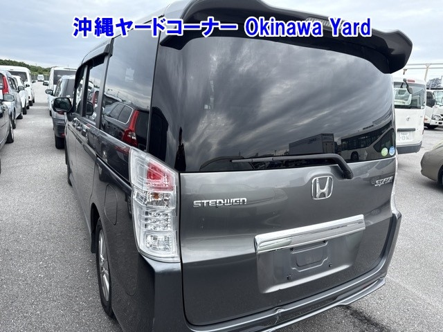 HONDA STEP WAGON 2011