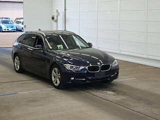 BMW 3 SERIES 2013