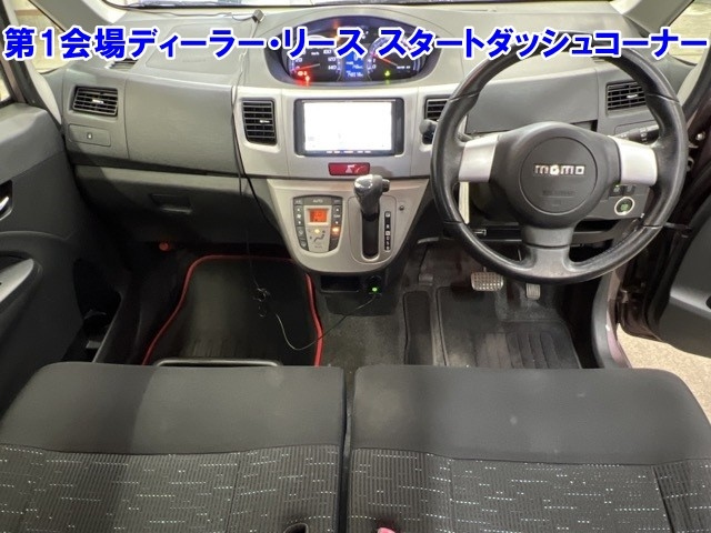 DAIHATSU MOVE 2013