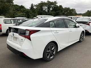 TOYOTA PRIUS 2020