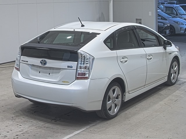 TOYOTA PRIUS 2010