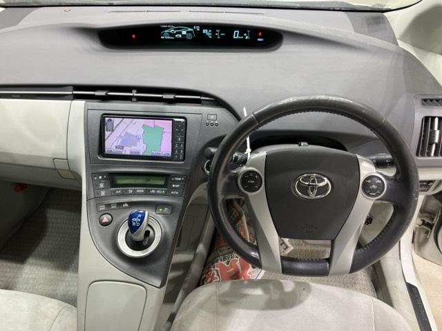TOYOTA PRIUS 2010