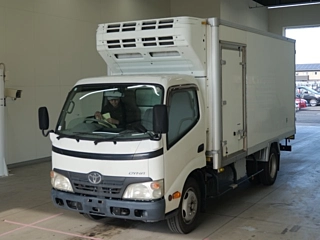 TOYOTA DYNA 2009