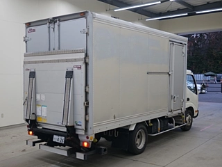 TOYOTA DYNA 2018
