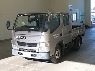 MITSUBISHI CANTER 2015