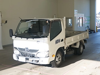 HINO DUTRO 2016
