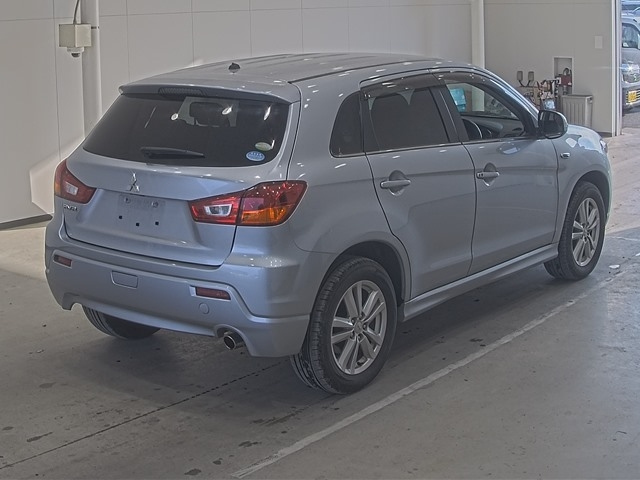 MITSUBISHI RVR 2012