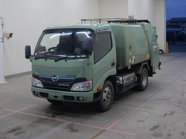 HINO DUTRO 2016