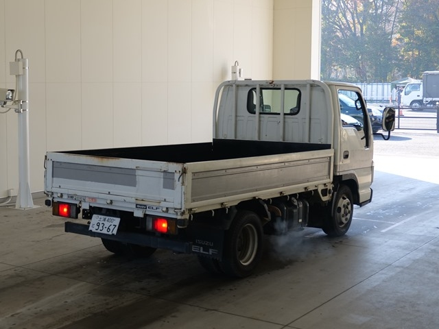 ISUZU ELF 2009