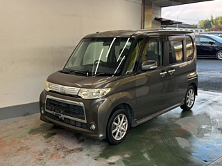 DAIHATSU TANTO 2010