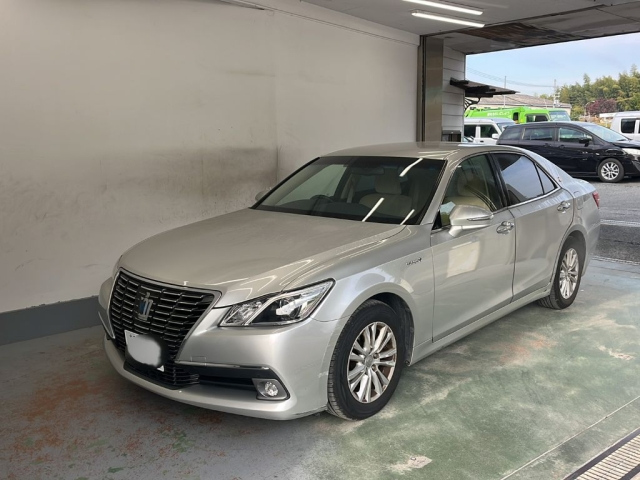TOYOTA CROWN 2013