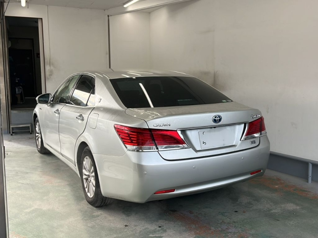 TOYOTA CROWN 2013