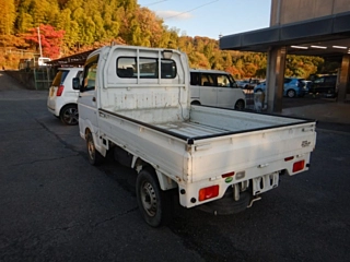 MAZDA SCRUM TRUCK 2013