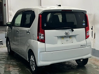 DAIHATSU MOVE 2017