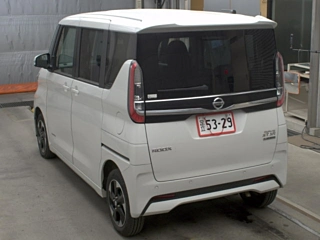 NISSAN ROOX 2022