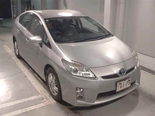 TOYOTA PRIUS 2011